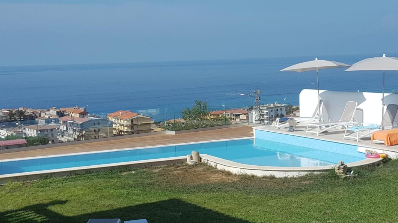 Villa Fontana Тропеа Екстер'єр фото