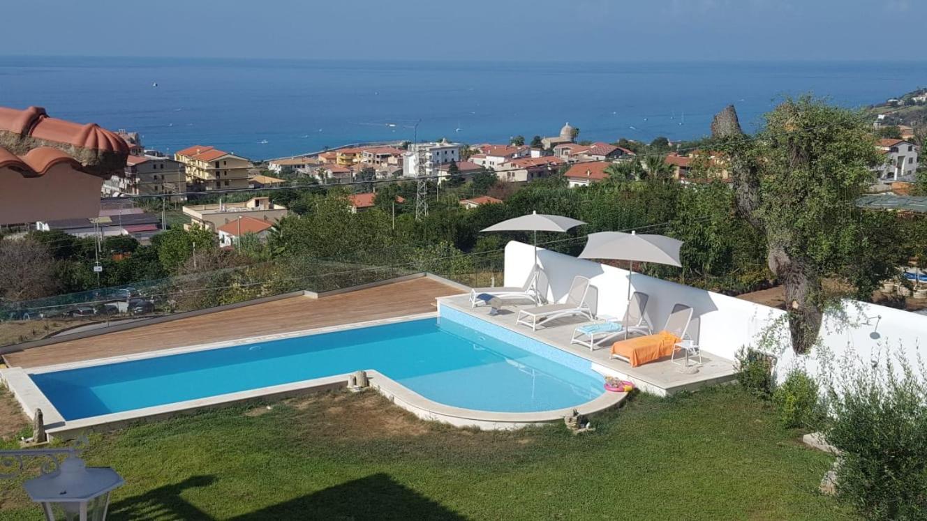 Villa Fontana Тропеа Екстер'єр фото