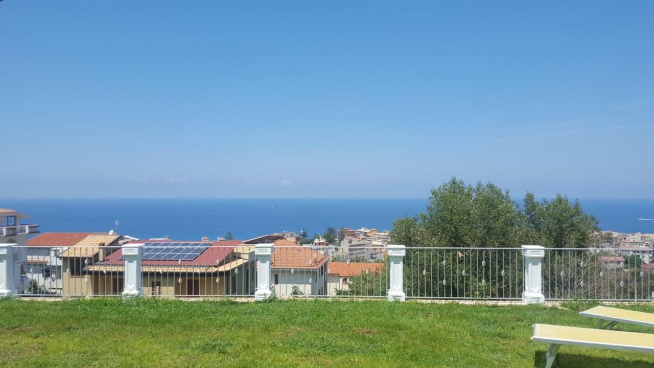 Villa Fontana Тропеа Екстер'єр фото