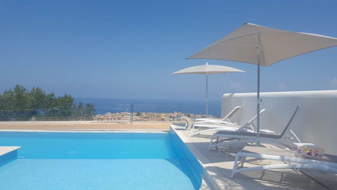 Villa Fontana Тропеа Екстер'єр фото
